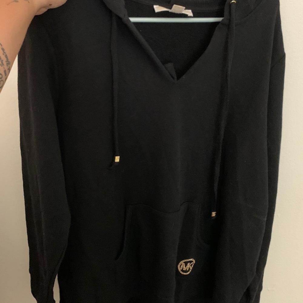 Micheal Kors sweater never been wore